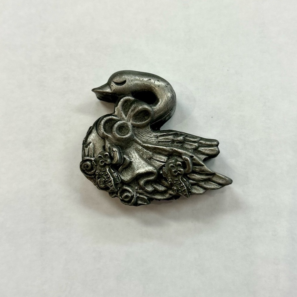 Vintage Torino - Swan Earrings, Brooch & box set